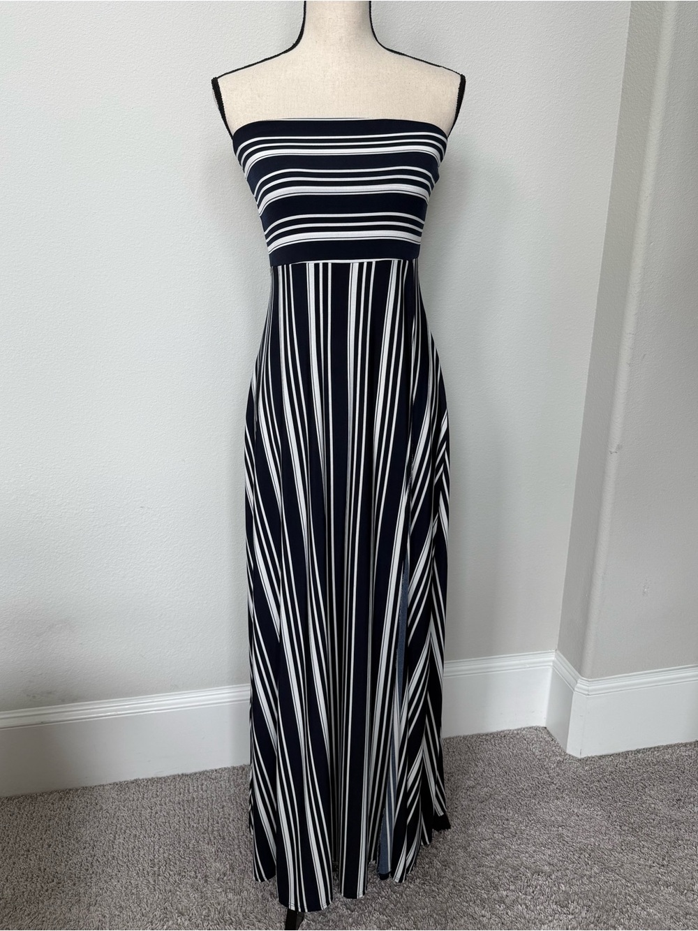 Banana Republic Navy and White Strapless Maxi Dress